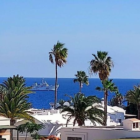 Luxury Ocean View Playa Roca Apartment Costa Teguise Luaran gambar