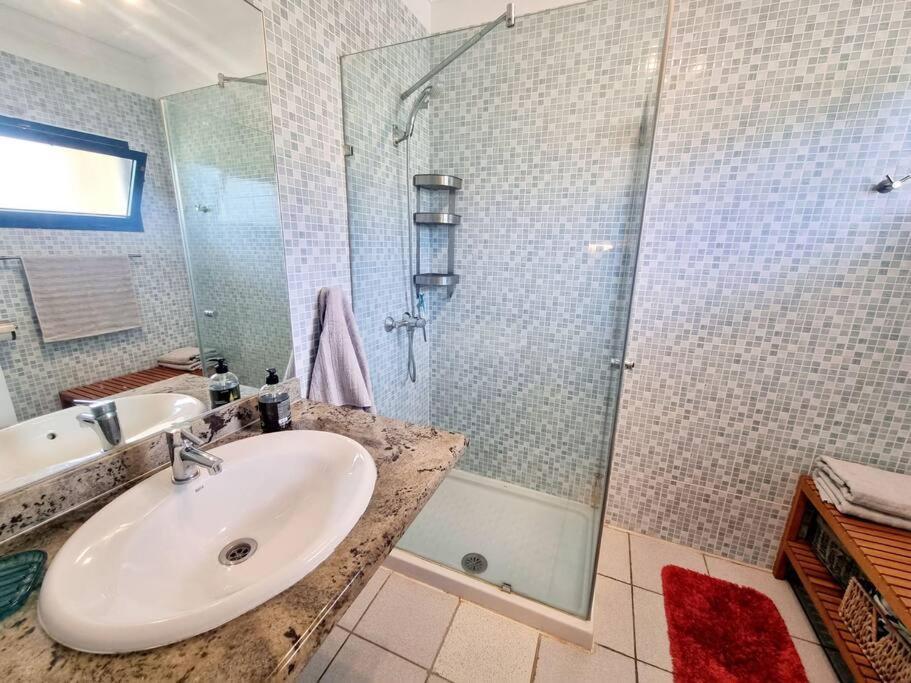 Luxury Ocean View Playa Roca Apartment Costa Teguise Luaran gambar